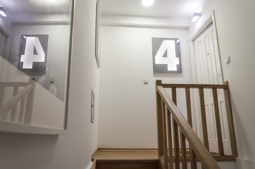 Contemporary Lisbon Apartment In Historical Chiado エクステリア 写真